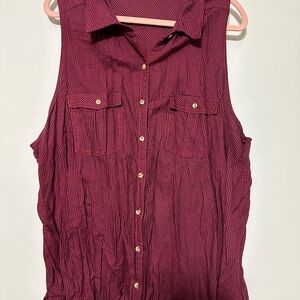Maurices Burgundy Sleeveless Button-Down Shirt